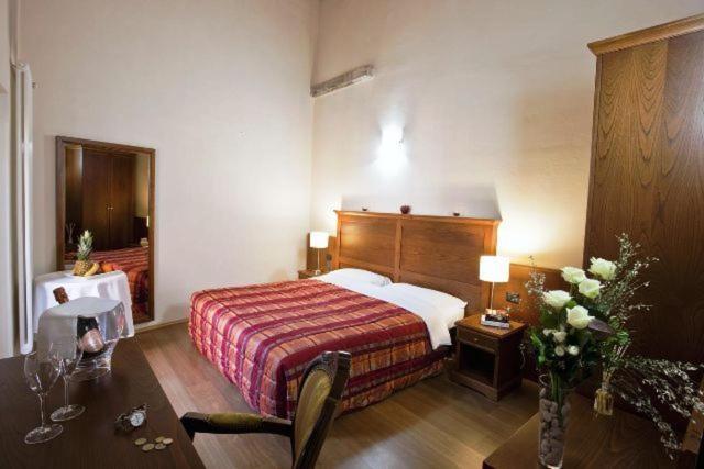 Arena Inn B&B Verona Cameră foto